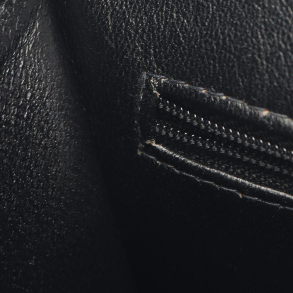 CHANEL Black Lambskin Leather Tote Bag - Picture 6 of 11